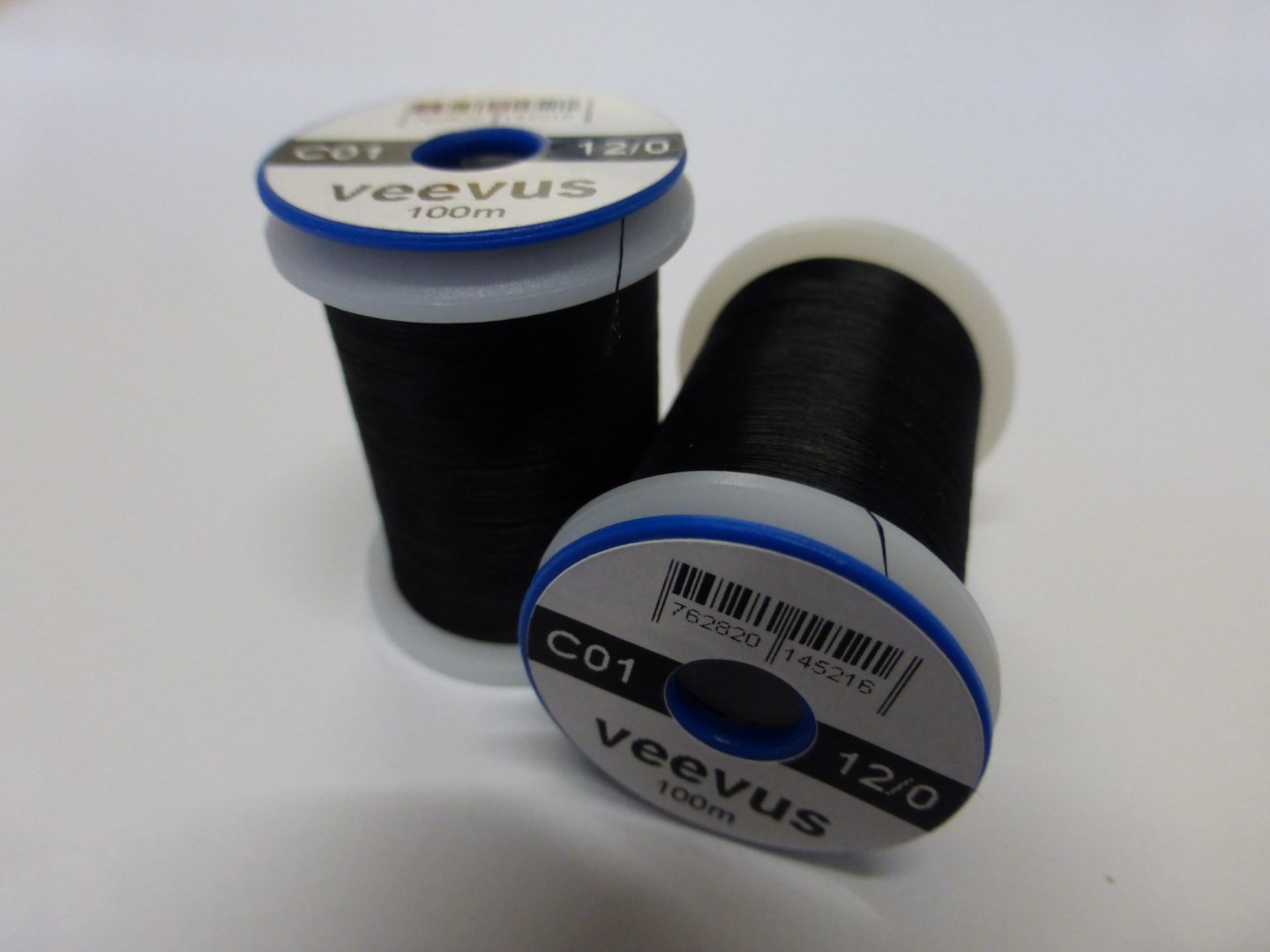 Veevus 12/0 Black C01